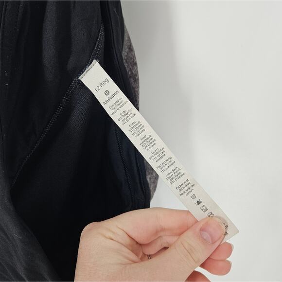 Lululemon Heather Lux Multi Black 2.5" Speed Up Short 12 - Picture 10 of 12